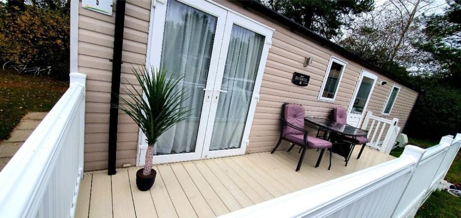 5 Geranium, Holiday Home In Oakdene Forest Park Ferndown Exterior foto